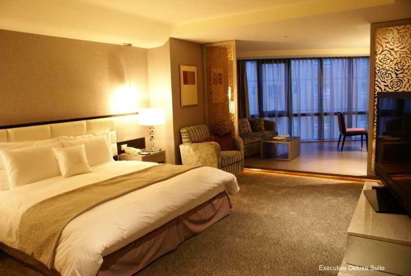 Monarch Skyline Hotel Luzhu Dış mekan fotoğraf